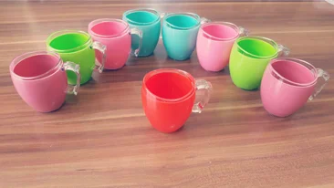 فنجان پلاستیکی